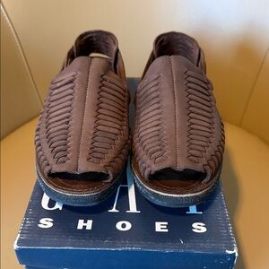 Vintage GAP Women's Brown Huarache Sandals